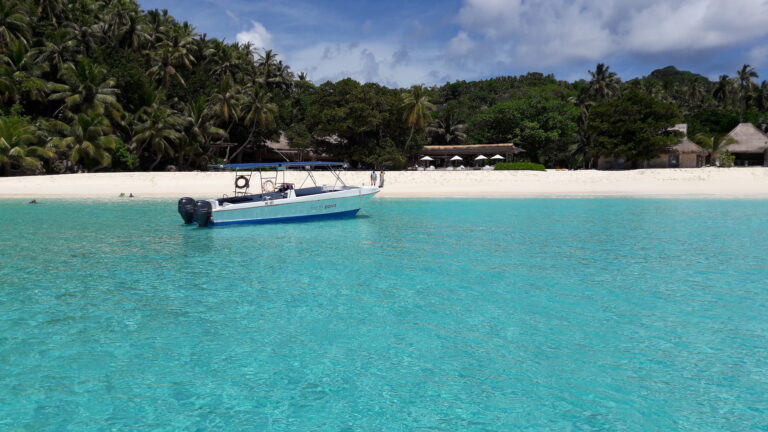 Seychellen Boot und Strand